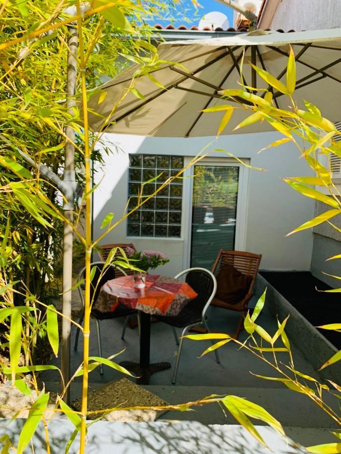 Sea Breeze Studio Pula Exterior foto