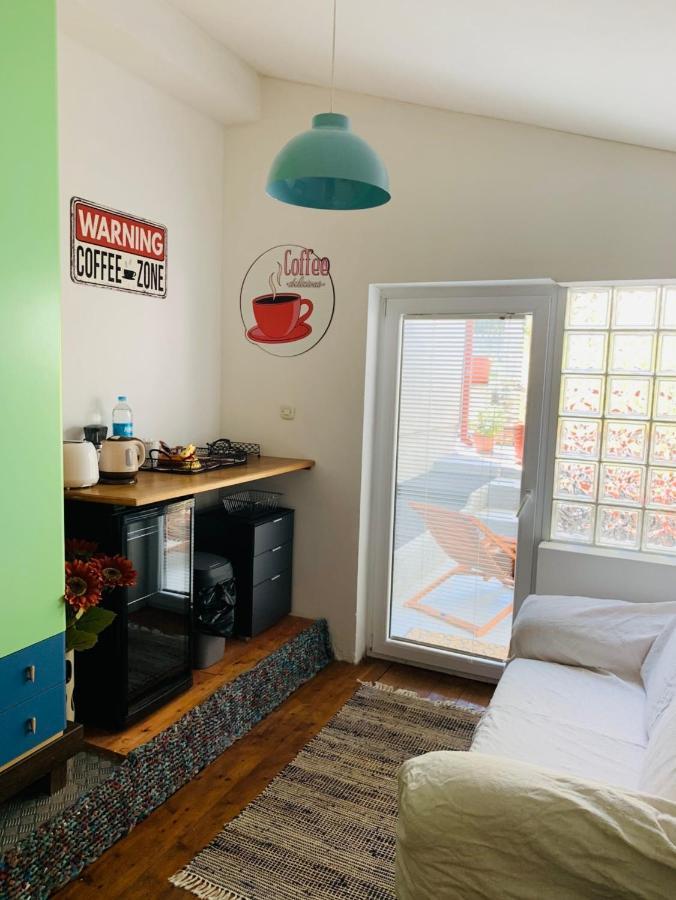 Sea Breeze Studio Pula Exterior foto